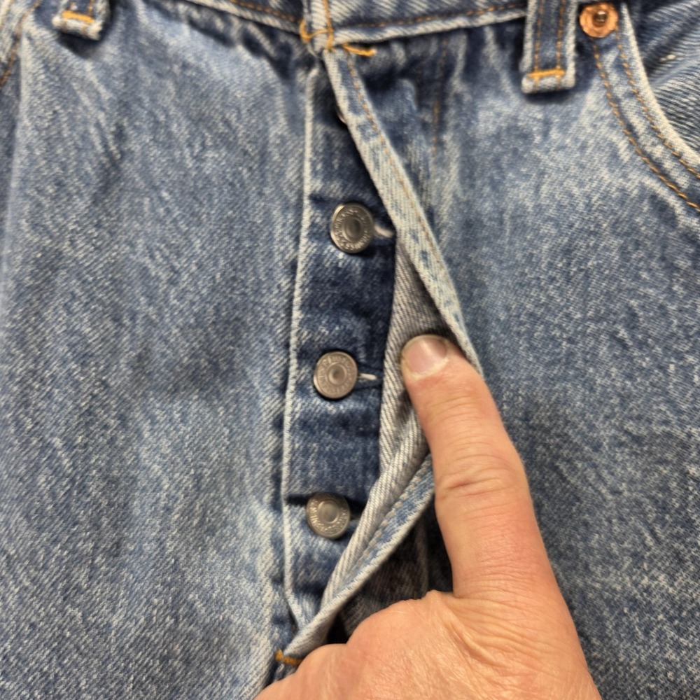 Vintage Levis 501 Jeans Mens Blue Straight Button Fly Made In USA Fits 30x26 - Picture 14 of 16